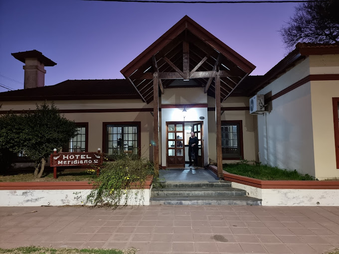 Hotel Meridiano V - restaurante en Gonzalez Moreno  - Logo del restaurante