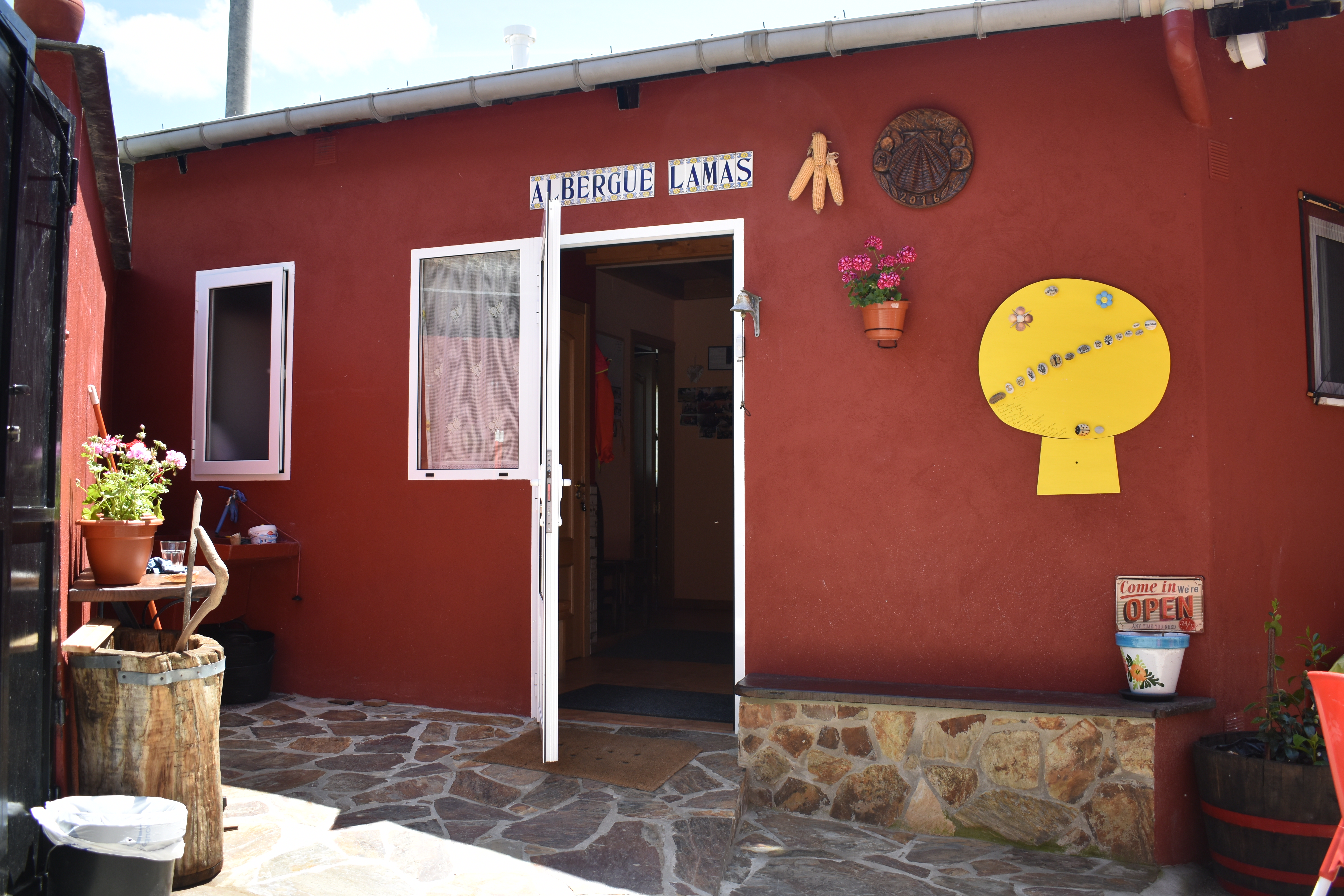 Albergue Lamas - restaurante en Pradela - Logo del restaurante