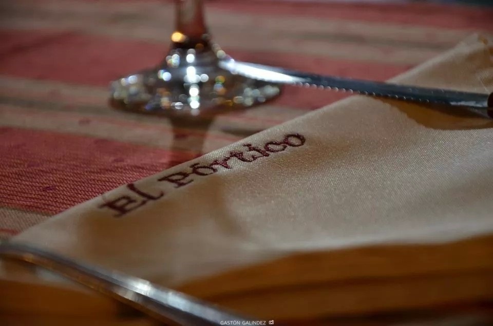 El Portico - restaurante en San Clemente del Tuyu - Logo del restaurante