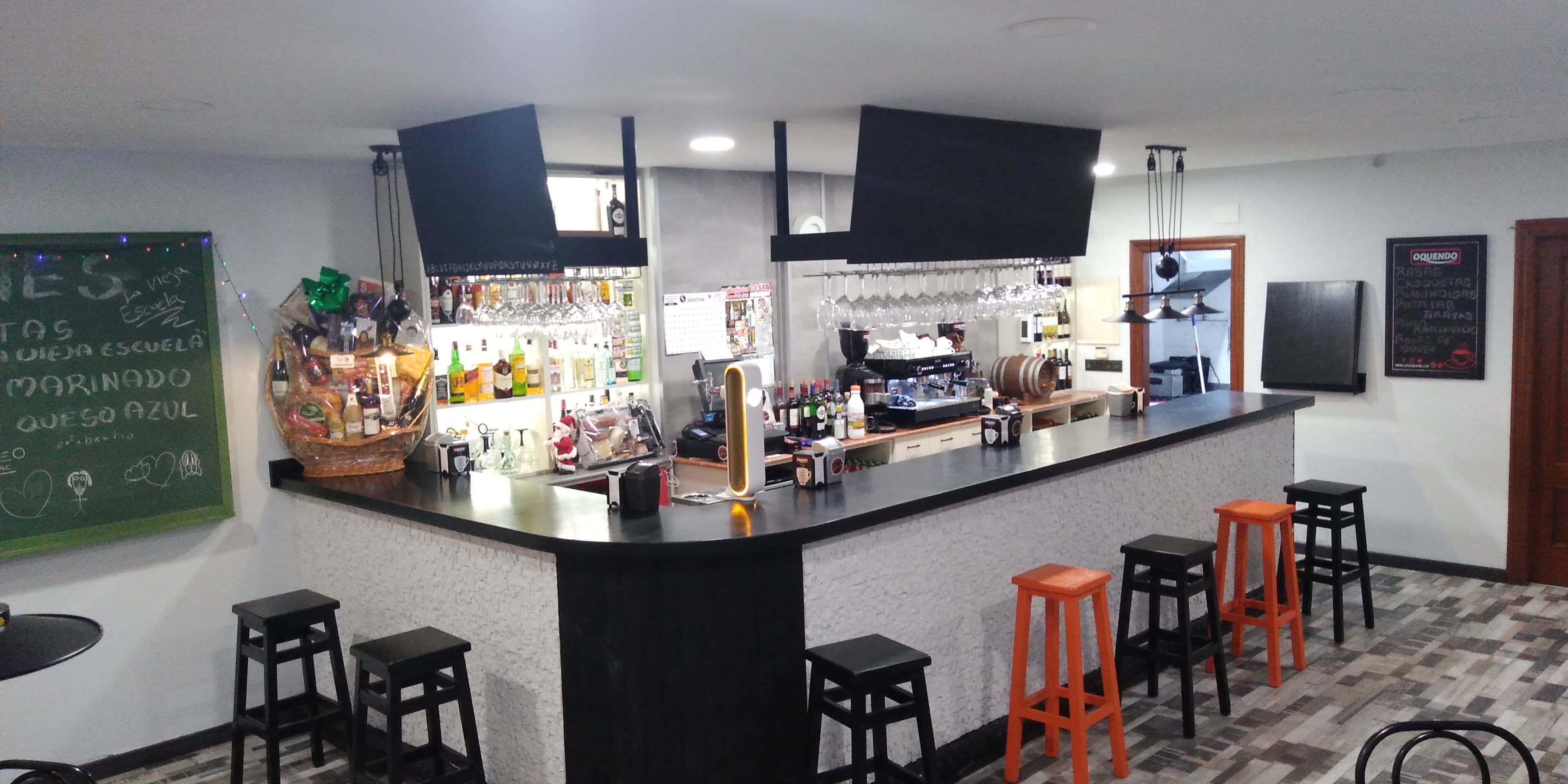 Café Bar La Vieja Escuela - restaurante en Maliaño - Logo del restaurante