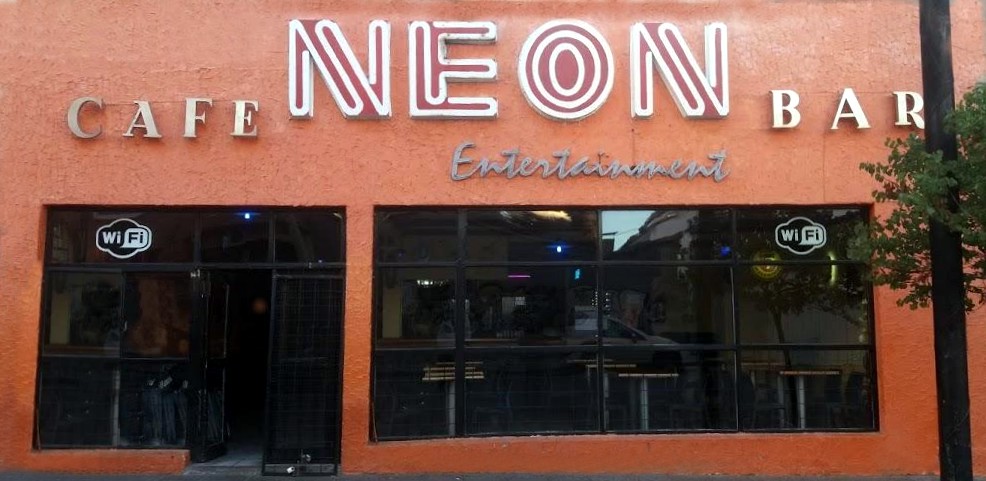 Neon Bar Pool - restaurante en Neuquen Capital - Logo del restaurante