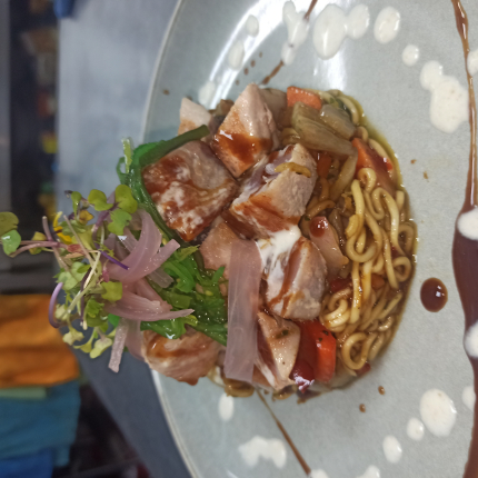 TATAKI DE ATUN - restaurante en Kabuky - Aguilas
