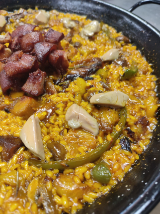 ARROZ DE CHATO MURCIANO, SETAS Y FOIE - restaurante en Kabuky - Aguilas