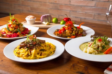 RINCON PERUANO  - Imagen 2 - restaurante en VILLA ALEMANA 