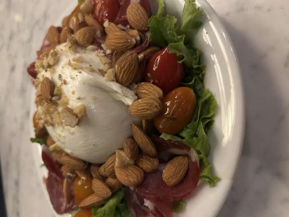 BURRATA TASSO  - restaurante en Torquato Tasso - Ciudad Autónoma de Buenos Aires