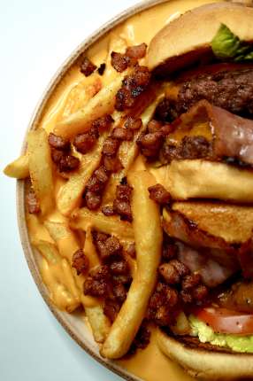 Cheesepool - restaurante en FUSION GOURMET ELDA - ELDA