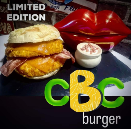CBC burger 8,50€ - restaurante en The best food - RESIDENCIAL EL QUIÑON