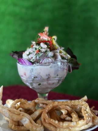 Ceviche de Reineta & Camarones - Restaurante en Secretos a Bordo - Recoleta, Santiago