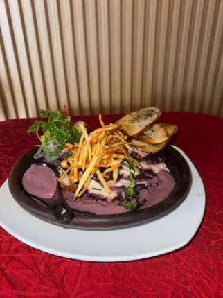 Pulpo al Olivo - Restaurante en Secretos a Bordo - Recoleta, Santiago