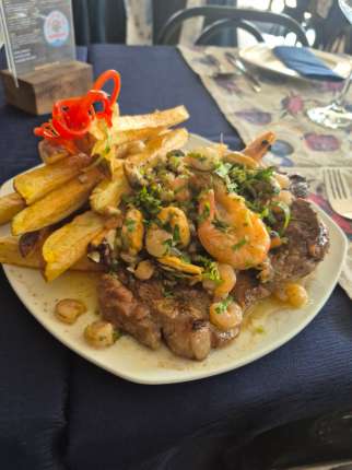 Lomo Mar & Tierra - Restaurante en Secretos a Bordo - Recoleta, Santiago