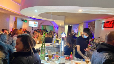 SAFARI COFFE & MUSSIC - Imagen 2 - restaurante en O Porriño