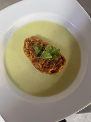 BAR LOS MOLINOS DE SAN JUAN - Imagen 8 - restaurante en VALVERDE EL HIERRO 