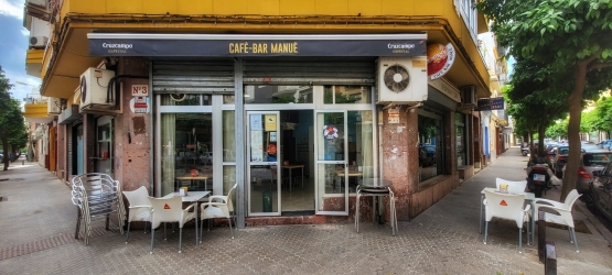Cafe Bar Manue - Imagen 1 - Bar en Sevilla