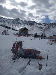 Hotel Acuario - Imagen 4 - restaurante en Malargüe