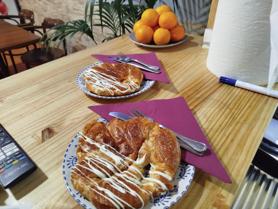 Croissant de Milkibar - restaurante en Café Bar Palmeras - Porto do son