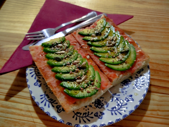 Tostada Vegana - restaurante en Café Bar Palmeras - Porto do son