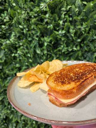 Sándwich trufado  - Restaurante en La tentación  - Mieres 