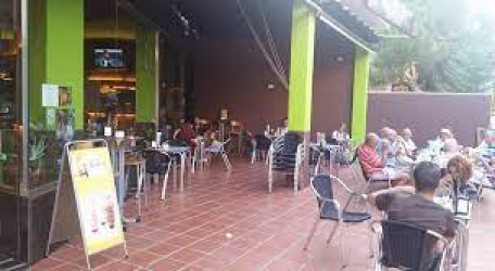 Gran Café El Quinto Pino - Imagen 1 - restaurante en Torremolinos, Málaga