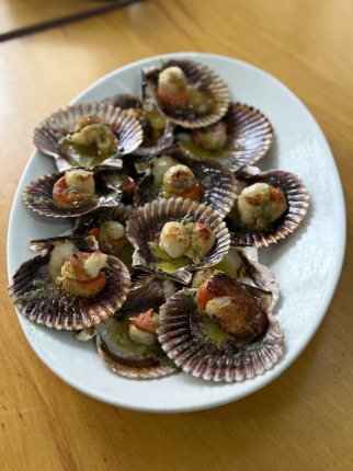 Zamburiñas a la plancha - restaurante en Cafeteria Altamira - Madrid