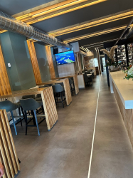 D'Burgui - Vinoteca - Imagen 3 - restaurante en Oleiros, A Coruña