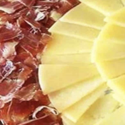 PLATO JAMÓN IBÉRICO Y QUESO - restaurante en DON PORFI - Barcelona