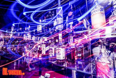 Bar El Túnel - Imagen 2 - discoteca en Santiago