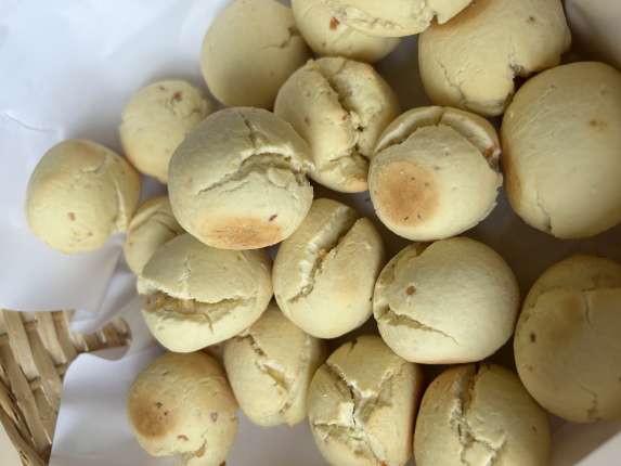 Chipa, precio 1/4 Kg - cafeteria en Cuca y Manuel - Caba - San Telmo