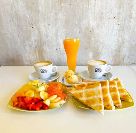 Desayuno Cuca y Manuel para dos - cafeteria en Cuca y Manuel - Caba - San Telmo