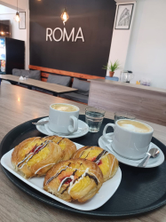 ROMA PANADERIA Y CAFETERIA - Imagen 3 - cafeteria en Godoy Cruz