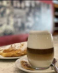 Panadería Pastelería Maysa - Imagen 1 - restaurante en Santa Ponsa