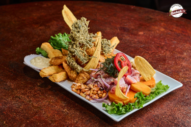 Amos Restobar - Imagen 4 - restaurante en Lima