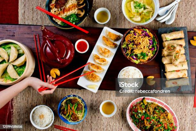 MENU 4 PARA 4 PERSONAS - restaurante en RESTAURANT KUNFO - santiago