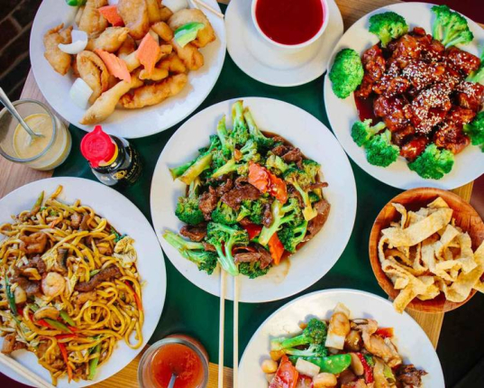 MENU CINCO PERSONAS - restaurante en RESTAURANT CHANG SHENG - SANTIAGO BATUCO