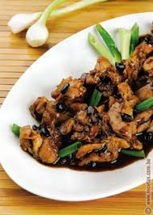 POLLO TAUSI - restaurante en RESTAURANT CHANG SHENG - SANTIAGO BATUCO