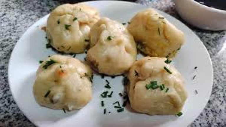 GYOZAS 10 UNIDAD - restaurante en RESTAURANT CHANG SHENG - SANTIAGO BATUCO